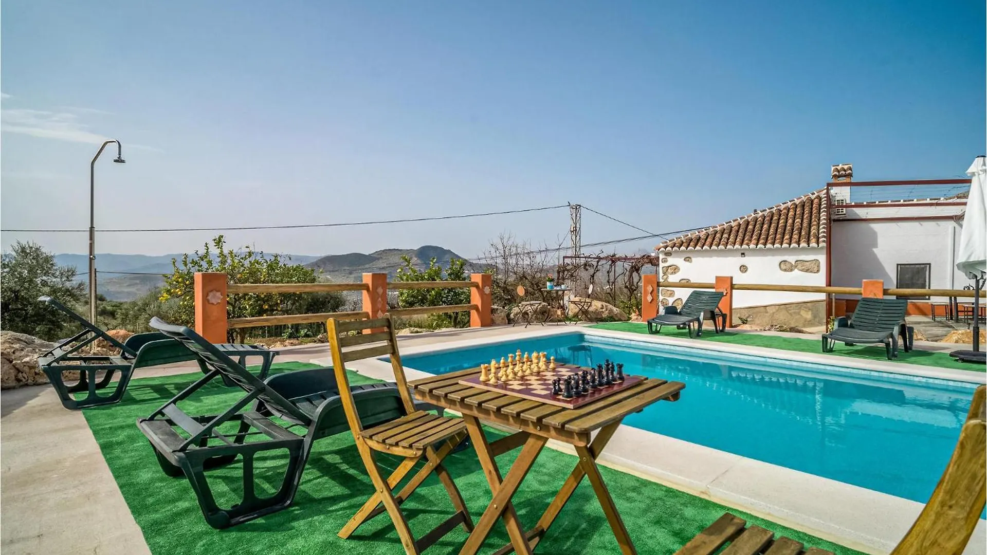 5 Bedroom Lovely Home In Periana