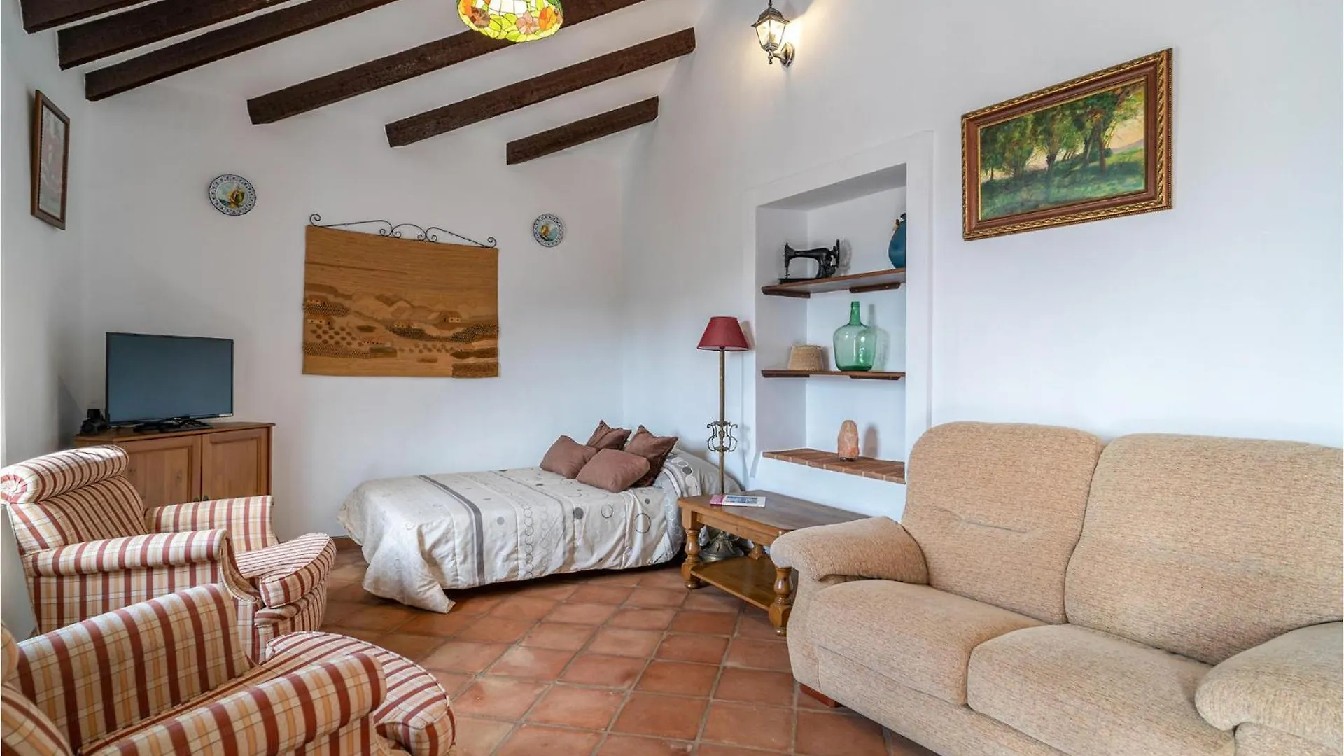 Holiday home 5 Bedroom Lovely Home In Periana